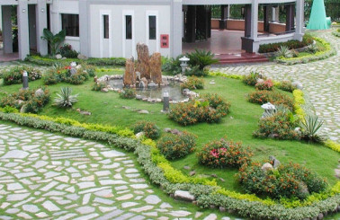 Cách chọn đơn vị thi công sân vườn biệt thự Quận 10 uy tín chất lượng