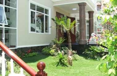 Sân vườn biệt thự đẹp tại nhà Cô Huê - Đại Phú thiết kế và thi công