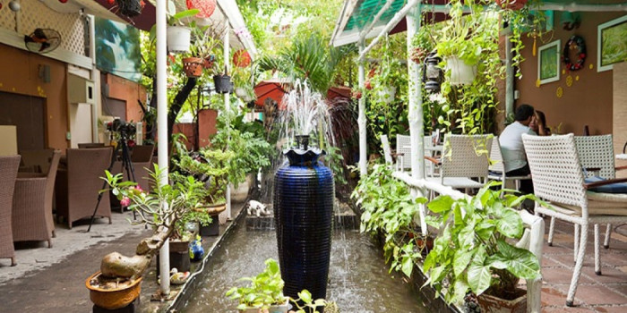 Kinh doanh phát đạt nhờ thiết kế tiểu cảnh cafe sân vườn